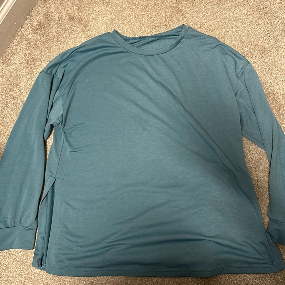 Maternity blouses